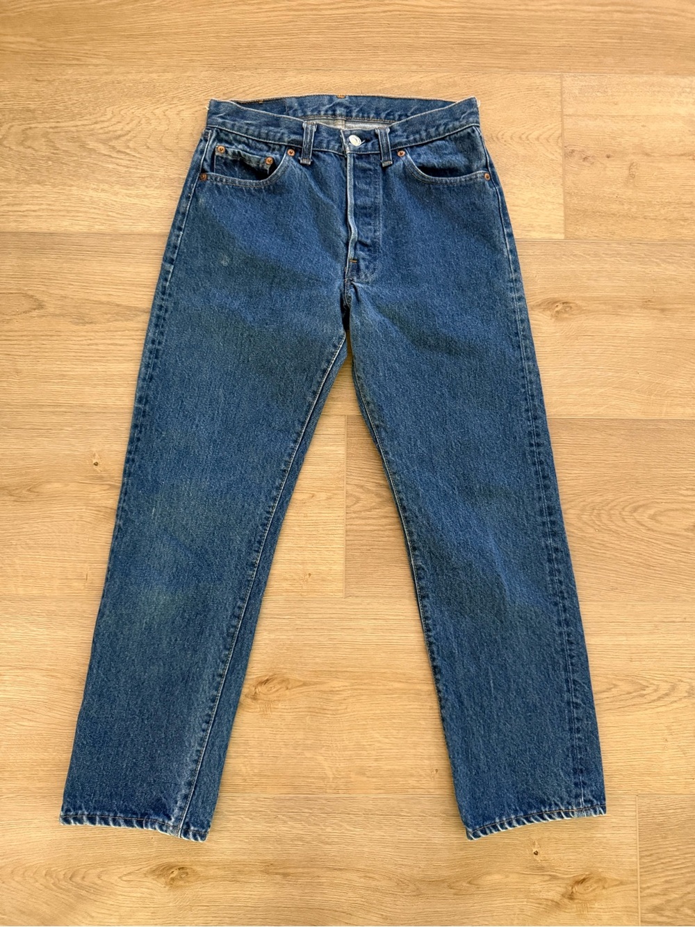 Levi’s 501 Vintage 1980s Shrink-To-Fit Jeans 26x27 Made in USA Factory Code 2